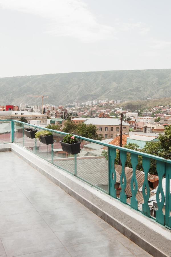 Hotel Tato & Coworking Space Тбилиси Экстерьер фото